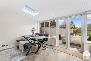 Photo 15- click for photo gallery